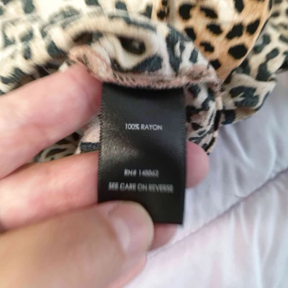 TORRID TANK TOP - Picture 5 of 7